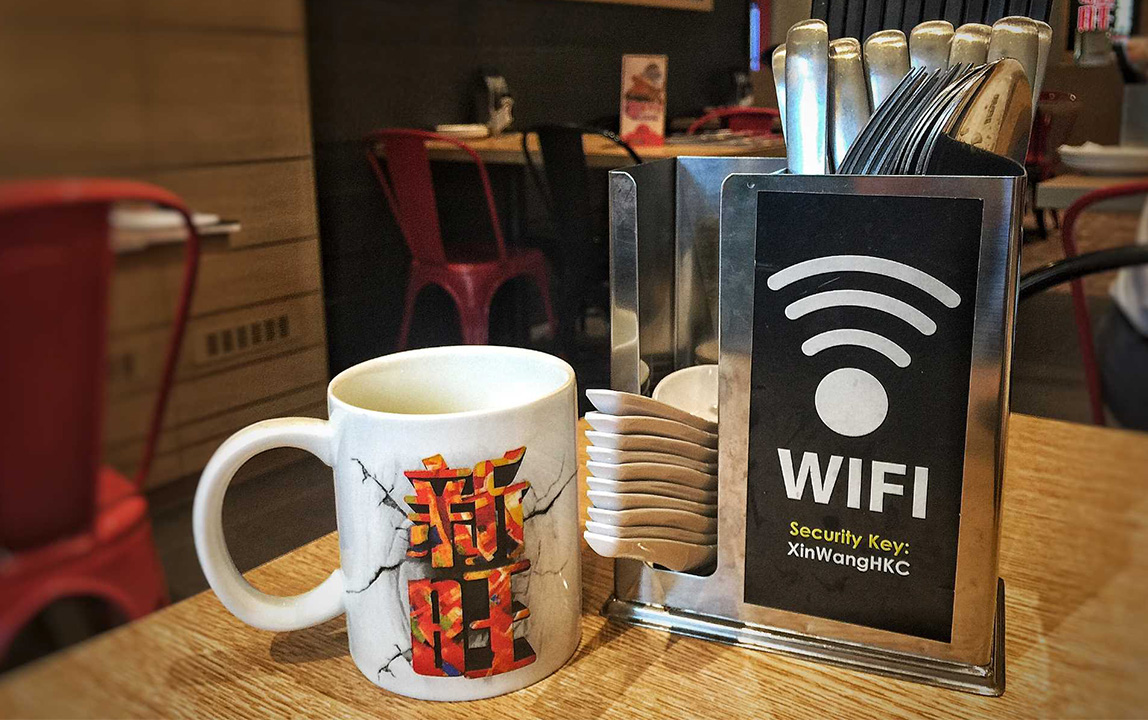 Организация Wi-Fi в кафе: для чего это нужно и где заказать?