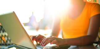 Стоит ли пользоваться онлайн-сервисами? Стоит ли пользоваться онлайн-сервисами?