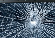 Сломался экран ноутбука: что делать и куда отдать на ремонт? Сломался экран ноутбука: что делать и куда отдать на ремонт?