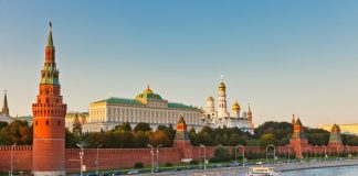 Познакомиться с необычной Москвой