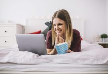 Каковы преимущества просмотра сериалов через интернет