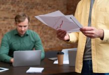 Защита от мошенников: как ИИ проверка подлинности документов помогает организациям